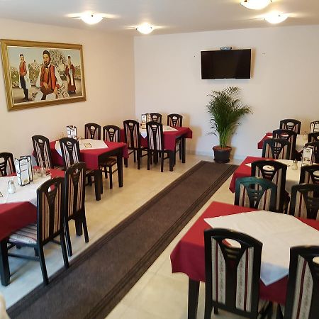 Hotel Vila Prestige Будва Екстериор снимка