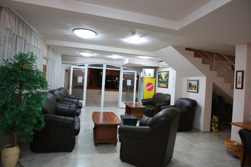 Hotel Vila Prestige Будва Екстериор снимка