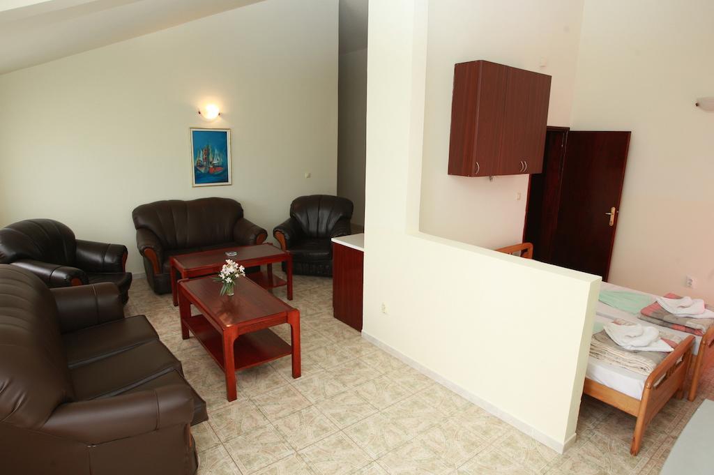 Hotel Vila Prestige Будва Стая снимка